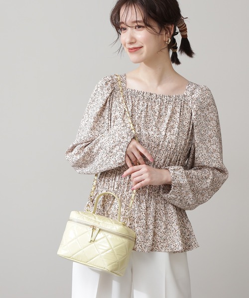 N.（N. Natural Beauty Basic）（エヌエヌナチュラルビューティーベーシック）の「◆シャーリングスクエアブラウス（シャツ/ブラウス・レディース・ホワイト系その他/ブラック系その他/ブルー系その他・MEDIUM）」の2枚目の写真