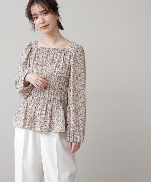 N.（N. Natural Beauty Basic）（エヌエヌナチュラルビューティーベーシック）の「◆シャーリングスクエアブラウス（シャツ/ブラウス・レディース・ホワイト系その他/ブラック系その他/ブルー系その他・MEDIUM）」の6枚目の写真