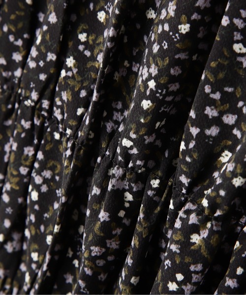 N.（N. Natural Beauty Basic）（エヌエヌナチュラルビューティーベーシック）の「◆シャーリングスクエアブラウス（シャツ/ブラウス・レディース・ホワイト系その他/ブラック系その他/ブルー系その他・MEDIUM）」の19枚目の写真