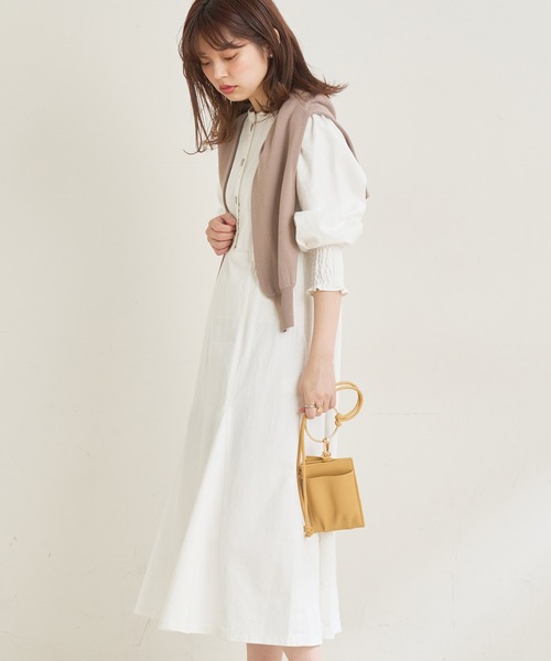 natural couture（ナチュラルクチュール）の「ボリュームデザインスリーブデニムワンピース（ワンピース・レディース・オフホワイト/ブラック/インディゴブルー・FREE）」の7枚目の写真