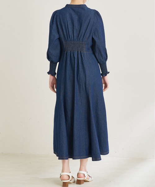 natural couture（ナチュラルクチュール）の「ボリュームデザインスリーブデニムワンピース（ワンピース・レディース・オフホワイト/ブラック/インディゴブルー・FREE）」の18枚目の写真