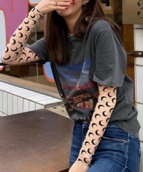 MANGROVE(マングローブ)の「ムーンプリントトップス(Tシャツ/カットソー・レディース・ホワイト/ブラック/ベージュ/レッド/ピンク/グリーン・FREE)」の19枚目の写真