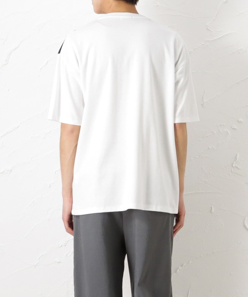 URBAN COLLECTION(アーバンコレクション)の「ポンチ素材 切替Tシャツ(Tシャツ/カットソー・メンズ・グレイッシュベージュ/ネイビー/ホワイト/チャコール・L/M/XL)」の11枚目の写真