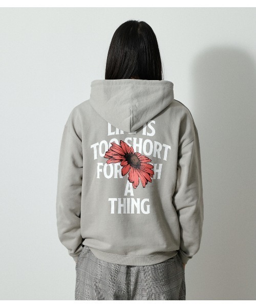 AZUL by moussy(アズールバイマウジー)の「SIGNIFICANT UPTICK HOODIE/シグニフィカントアップティックフーディ(パーカー・メンズ・ブラック/ベージュ/ホワイト・LARGE/MEDIUM)」の10枚目の写真