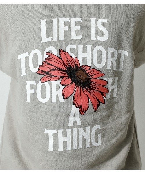 AZUL by moussy(アズールバイマウジー)の「SIGNIFICANT UPTICK HOODIE/シグニフィカントアップティックフーディ(パーカー・メンズ・ブラック/ベージュ/ホワイト・LARGE/MEDIUM)」の11枚目の写真