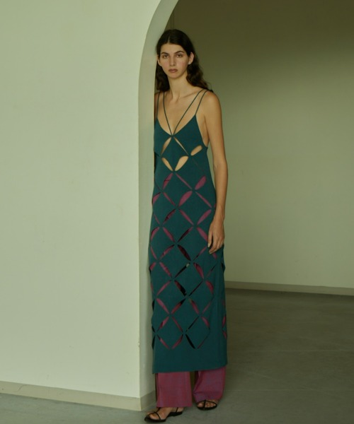 IRENE アイレネ Diamond Slit Knit Dress 新品 iRENE（アイレネ）の「Diamond Slit Knit Dress（ワンピース
