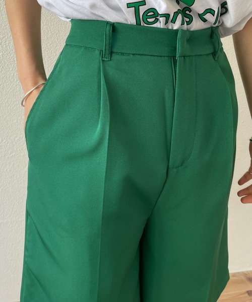 wee9s（ウィークス）の「half pants jacket set up / テーラードジャケット×美シルエットハーフパンツセットアップ（セットアップ・レディース・ブラック/グリーン/アイボリー・FREE）」の17枚目の写真