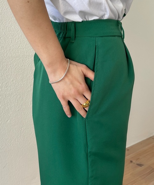 wee9s（ウィークス）の「half pants jacket set up / テーラードジャケット×美シルエットハーフパンツセットアップ（セットアップ・レディース・ブラック/グリーン/アイボリー・FREE）」の18枚目の写真