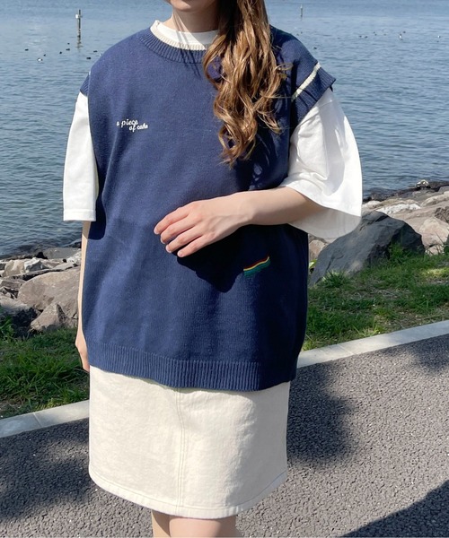 PairPair（ペアペア）の「刺繍入りニットベスト(ユニセックス)（ベスト・メンズ・ネイビー/ライム/アイボリー・MEDIUM/LARGE）」の3枚目の写真