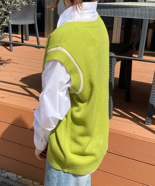 PairPair（ペアペア）の「刺繍入りニットベスト(ユニセックス)（ベスト・メンズ・ネイビー/ライム/アイボリー・MEDIUM/LARGE）」の21枚目の写真