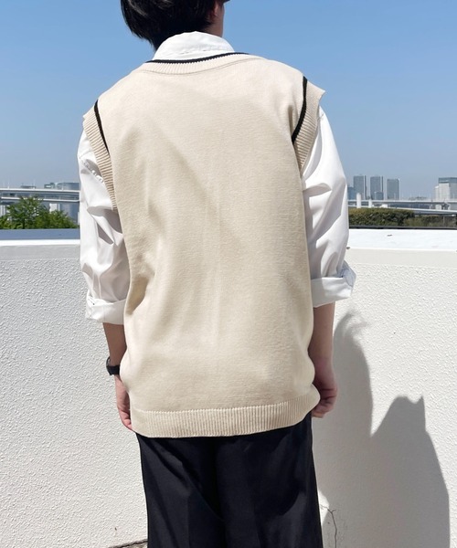 PairPair（ペアペア）の「刺繍入りニットベスト(ユニセックス)（ベスト・メンズ・ネイビー/ライム/アイボリー・MEDIUM/LARGE）」の9枚目の写真