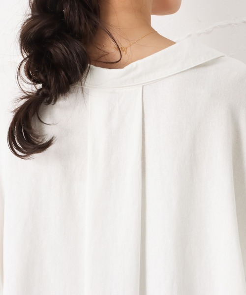 NAVY（ネイビー）の「ミントリネン スキッパーシャツ（シャツ/ブラウス・レディース・ホワイト/ライム/ベージュ/チャコール・フリー）」の18枚目の写真