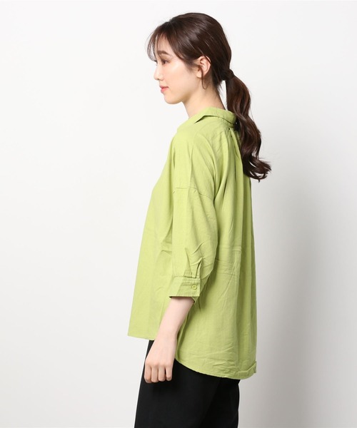 NAVY（ネイビー）の「ミントリネン スキッパーシャツ（シャツ/ブラウス・レディース・ホワイト/ライム/ベージュ/チャコール・フリー）」の14枚目の写真