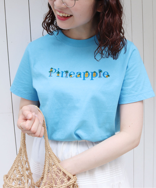 『SALE 30％OFF』売れ筋商品|||CHILD WOMAN チャイルドウーマン 40/2天竺 Pineapple/Flower 刺繍Tシャツ CHILD WOMAN（チャイルドウーマン）の「40/2天竺 Pineapple