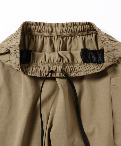 BEAMS LIGHTS(ビームスライツ)の「BEAMS LIGHTS / ハイパーヘリックス ショーツ(その他パンツ・メンズ・カーキ/ブラック・SMALL/LARGE/MEDIUM)」の6枚目の写真