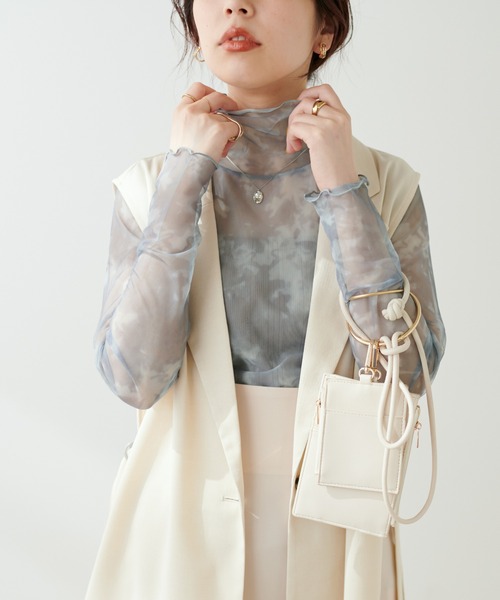 natural couture(ナチュラルクチュール)の「再予約/WEB限定/程良い肌見せで女性らしさ引き立つ パワーネットシアータートル(Tシャツ/カットソー・レディース・グレー系その他/ベージュ/ブラック/グリーン/オフホワイト/チェック/ベージュ系/ピンク系/ブラウン・FREE)」の14枚目の写真