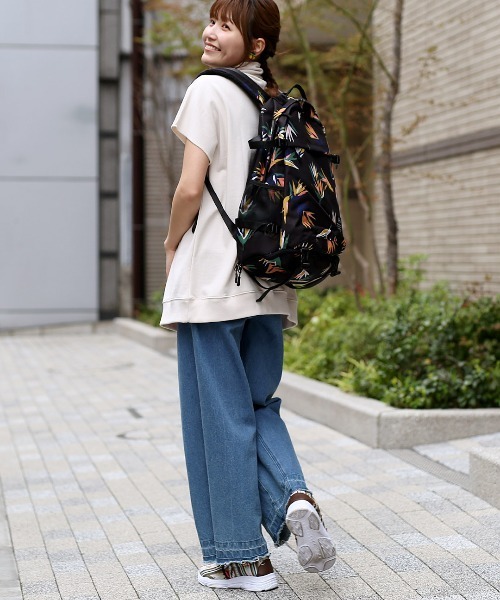 チチカカ（チチカカ）の「KiU バックパック（バックパック/リュック・レディース・ブラック/その他1/キャメル・FREE）」の8枚目の写真