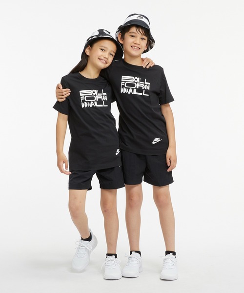 NIKE（ナイキ）の「ナイキ ジュニア リバーシブル バケットハット / Nike Big Kids' Reversible Bucket Hat（ハット・キッズ・ブラック/ライトパープル・S/M/M/L/L/XL）」の17枚目の写真