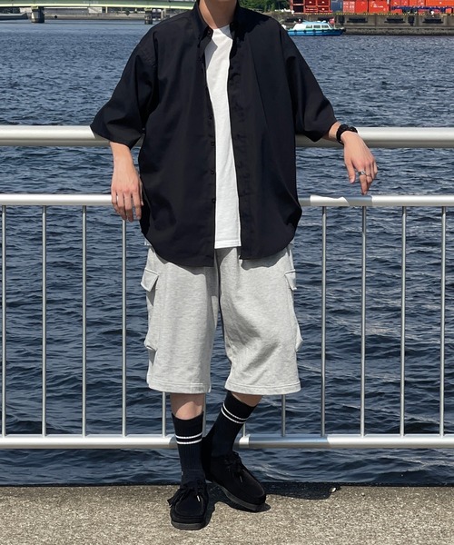 kutir（クティール）の「シンプル半袖レギュラーシャツ（シャツ/ブラウス・メンズ・ブラック/ダークグリーン/オフホワイト/サックスブルー・MEDIUM/LARGE）」の19枚目の写真