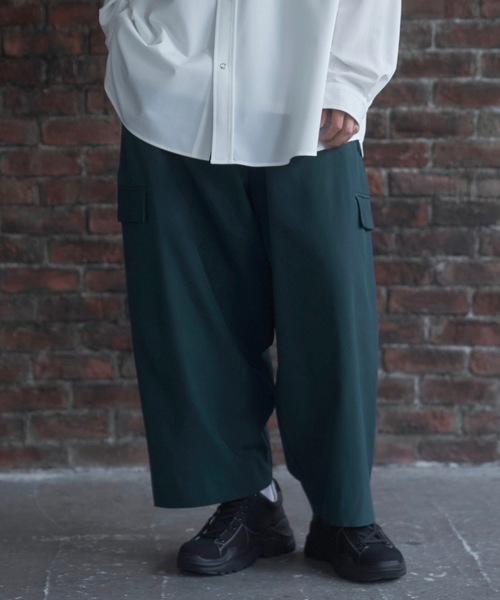 Alpinus(アルピナス)の「Urban balloon cargo slacks / アーバンバルーンカーゴスラックス(カーゴパンツ・メンズ・グリーン/ブラック/ホワイト・SMALL/MEDIUM)」の13枚目の写真