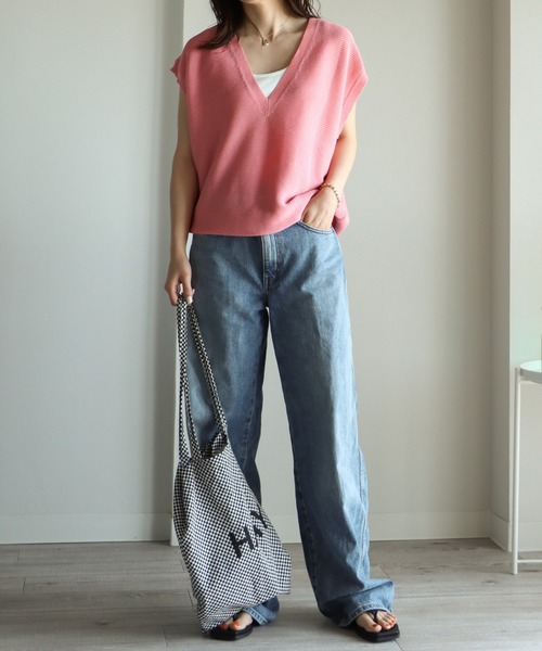 COURO（コウロ）の「Ｖネックカラーニットベスト（ベスト・レディース・レッド/サックスブルー/ピンク/オレンジ/ブルー/グリーン/ブルーグリーン・FREE）」の22枚目の写真