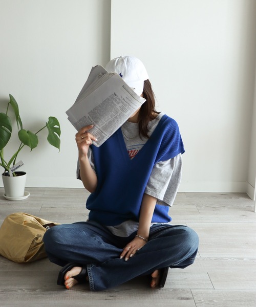 COURO（コウロ）の「Ｖネックカラーニットベスト（ベスト・レディース・レッド/サックスブルー/ピンク/オレンジ/ブルー/グリーン/ブルーグリーン・FREE）」の12枚目の写真