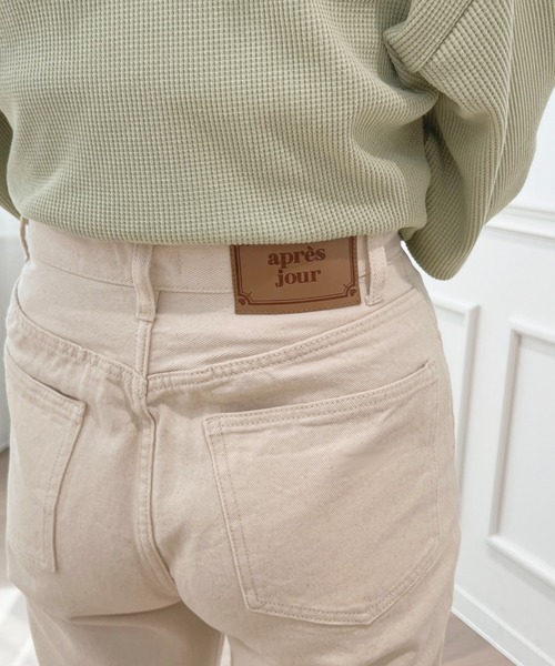 apres jour（アプレジュール）の「フレアーデニムパンツ【ZOZOTOWN限定アイテム】（デニムパンツ・レディース・ブラック/キナリ/ダークブルー・X-LARGE/LARGE/SMALL/MEDIUM）」の11枚目の写真