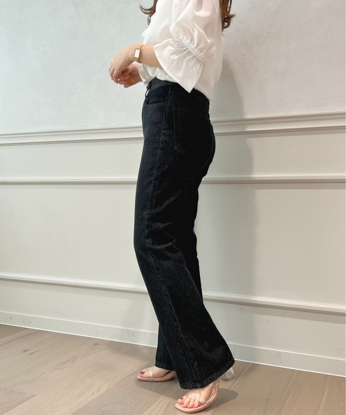 apres jour（アプレジュール）の「フレアーデニムパンツ【ZOZOTOWN限定アイテム】（デニムパンツ・レディース・ブラック/キナリ/ダークブルー・X-LARGE/LARGE/SMALL/MEDIUM）」の14枚目の写真
