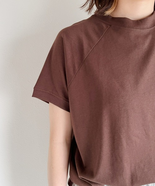 at12:03(アットイチニーゼロサン)の「モックネック シンプルフレンチスリーブトップス/ラグランTシャツ(Tシャツ/カットソー・レディース・ホワイト/ブラック/ベージュ/ブラウン/ブルー・FREE)」の12枚目の写真