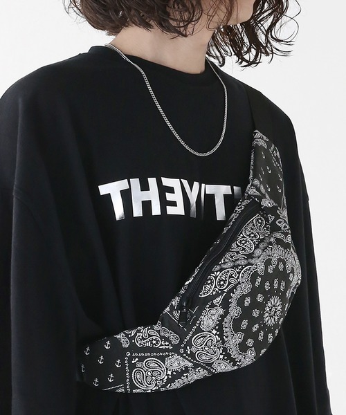 minsobi（ミンソビ）の「ペイズリーボディーバッグ（ボディバッグ/ウエストポーチ・メンズ・ブラック・FREE）」の4枚目の写真