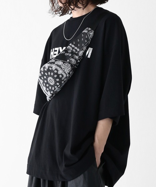 minsobi（ミンソビ）の「ペイズリーボディーバッグ（ボディバッグ/ウエストポーチ・メンズ・ブラック・FREE）」の5枚目の写真