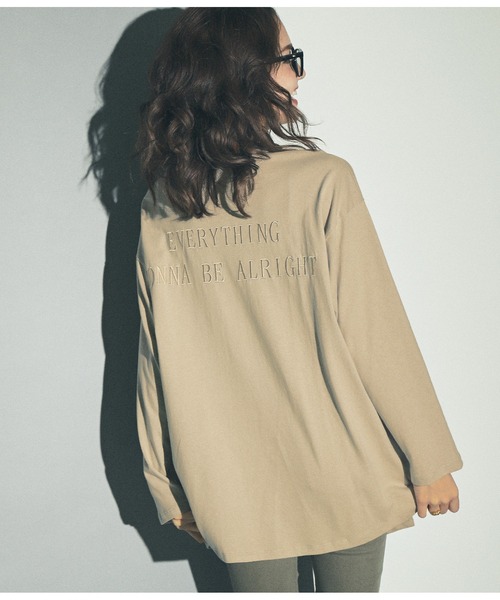 ANAP（アナップ）の「フロントツイストバック刺繍ロンT（Tシャツ/カットソー・レディース・ホワイト/ベージュ/カーキ/スミクロ・FREE）」の4枚目の写真