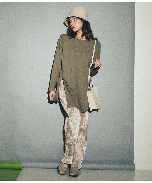 ANAP（アナップ）の「フロントツイストバック刺繍ロンT（Tシャツ/カットソー・レディース・ホワイト/ベージュ/カーキ/スミクロ・FREE）」の12枚目の写真