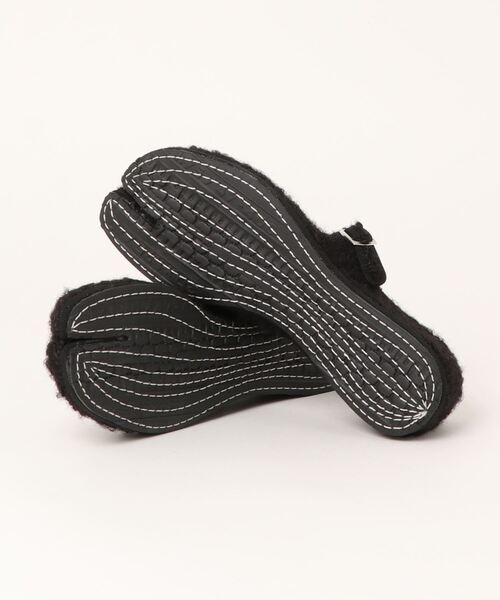 drogheria Crivellini（ドロゲリアクリベリーニ）の「drogheria Crivellini | ストラップ足袋シューズ WOMEN（その他シューズ・レディース・ピンク/ブラック・38/37/39）」の4枚目の写真