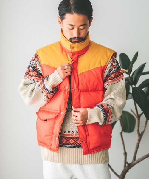 JOURNAL STANDARD(ジャーナルスタンダード)の「【Frostline/フロストライン×JOURNAL STANDARD】別注 ダウン ベスト(ダウンベスト・メンズ・レッド/ボルドー・MEDIUM/LARGE)」の4枚目の写真