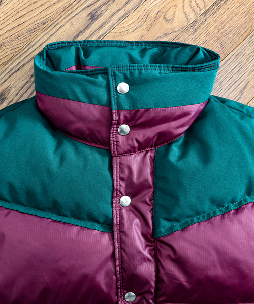 JOURNAL STANDARD(ジャーナルスタンダード)の「【Frostline/フロストライン×JOURNAL STANDARD】別注 ダウン ベスト(ダウンベスト・メンズ・レッド/ボルドー・MEDIUM/LARGE)」の13枚目の写真