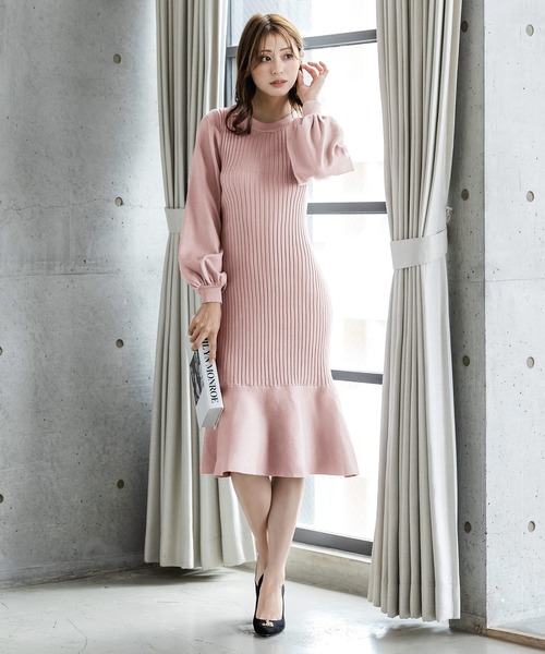 Julia Boutique（ジュリアブティック）の「ミディアム丈・バルーンスリーブマーメイドニットワンピース/22555（ワンピース・レディース・ブラック/モカ/ピンク/アイボリー/グレイッシュベージュ/グレー・MEDIUM）」の17枚目の写真