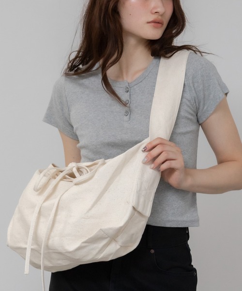 ショルダーバッグ キャンバスバッグ メッセンジャーバッグ メンズ DaysArt デイズアート 本革 帆布 オイルレザー キャンバス生地 ウォータープルーフ セール大容量キャンバスショルダーバッグ ⁄ メッセンジャーバッグ