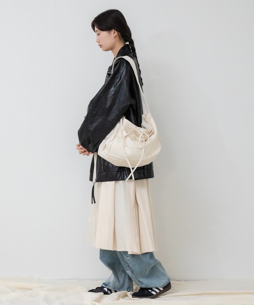 セール】大容量キャンバスショルダーバッグ / メッセンジャーバッグ