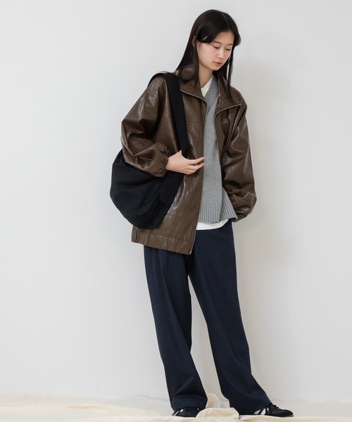 HEILIS(ヘイリス)の「大容量キャンバスショルダーバッグ / メッセンジャーバッグ コットン(メッセンジャーバッグ・レディース・ブラック/アイボリー/カーキ・FREE)」の14枚目の写真
