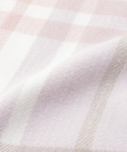PINK-latte(ピンクラテ)の「◆【なめらかソフトタッチ】フローズンチェック柄マフラー(ストール/ショール・キッズ・チャコールグレー/ベビーピンク/ライトパープル・00)」の7枚目の写真