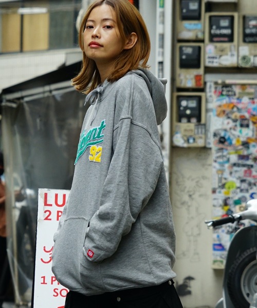 ELEMENT eden（エレメントエデン）の「ELEMENT レディース WMNS MOOKIE92 HOOD パーカー 【2022年秋冬モデル】/エレメントプルオーバパーカー（パーカー・レディース・ブラック/グレー/グリーン・MEDIUM/LARGE）」の17枚目の写真