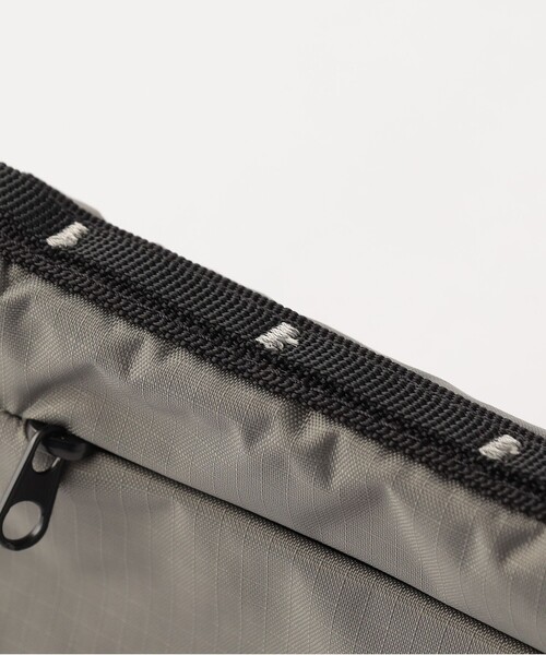 【トポロジー】フラット サコッシュ ショルダーバッグ ストラップ付き 黒×グレー Flat Sacoche Large フラット サコッシュ ラージ / Black