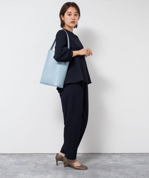 NOLLEY’S Sophi（ノーリーズソフィ）の「メタルマンテルワンハンドルバッグ M（トートバッグ・レディース・ブラック/ベージュ/サックスブルー・FREE）」の7枚目の写真