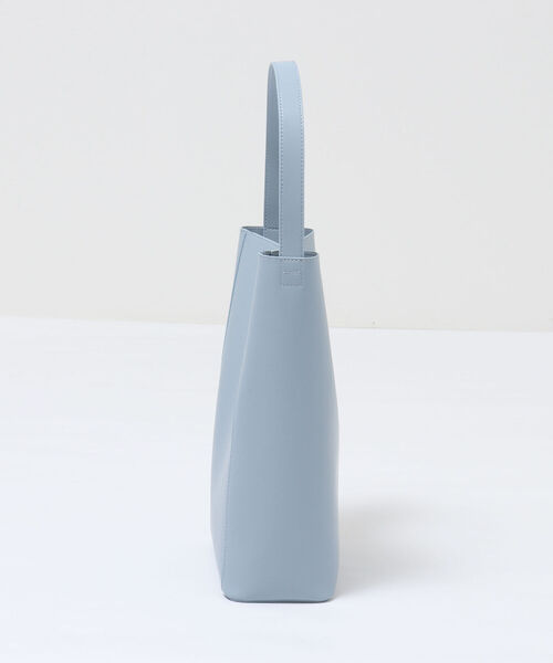 NOLLEY’S Sophi（ノーリーズソフィ）の「メタルマンテルワンハンドルバッグ M（トートバッグ・レディース・ブラック/ベージュ/サックスブルー・FREE）」の13枚目の写真