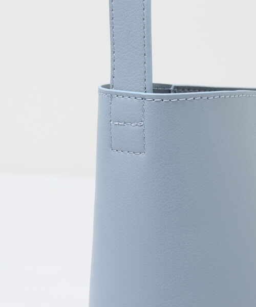 NOLLEY’S Sophi（ノーリーズソフィ）の「メタルマンテルワンハンドルバッグ M（トートバッグ・レディース・ブラック/ベージュ/サックスブルー・FREE）」の19枚目の写真