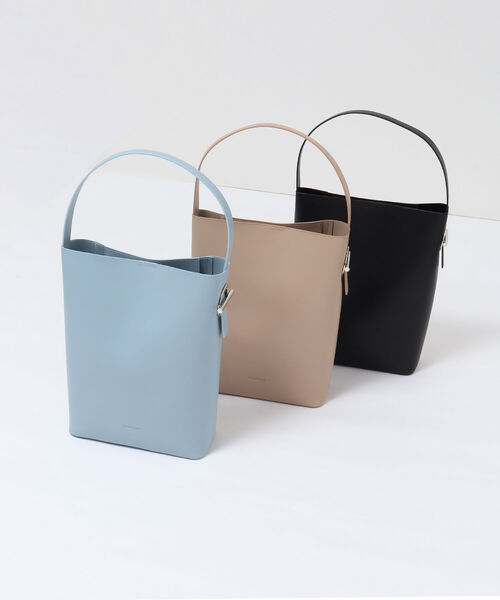 NOLLEY’S Sophi（ノーリーズソフィ）の「メタルマンテルワンハンドルバッグ M（トートバッグ・レディース・ブラック/ベージュ/サックスブルー・FREE）」の21枚目の写真