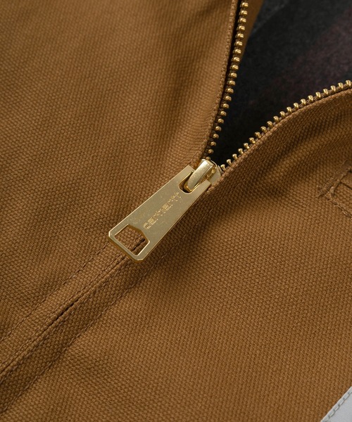 Carhartt WIP（カーハートダブリューアイピー）の「【Carhartt/カーハート】ビッグシルエット ダック地 ジップブルゾン/CARHARTT DETROIT JACKET（ブルゾン・メンズ・カーキ/ブラック/ダークブラウン・M/L/XL）」の6枚目の写真