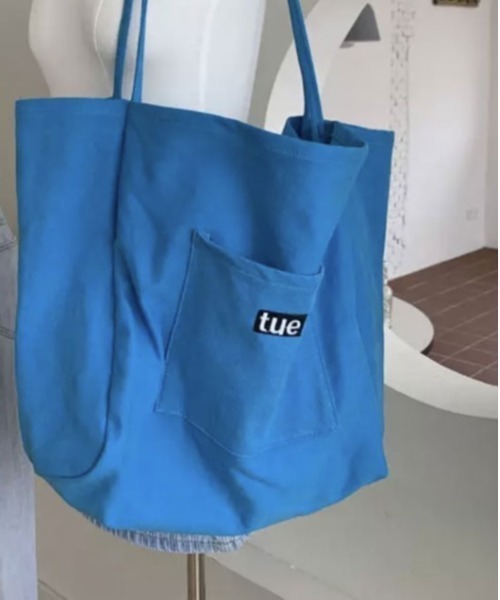 Port（ポート）の「ウィークリー ロゴ カラー トートバッグ / 推しカラートートバッグ / 推しトート / 推し活バッグ / 遠征バッグ #_（トートバッグ・レディース・レッド/ブラック/イエロー/ブルー/ホワイト/オレンジ/グリーン・FREE）」の19枚目の写真