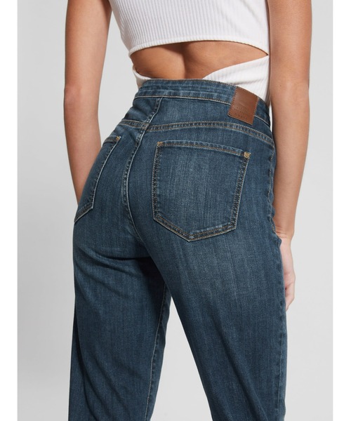 Guess（ゲス）の「Harlow Lace-Up Flare Jeans（デニムパンツ・レディース・インディゴブルー・25inch/26inch/24inch/27inch）」の5枚目の写真